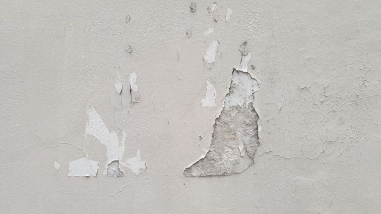 Crépi extérieur qui se décolle